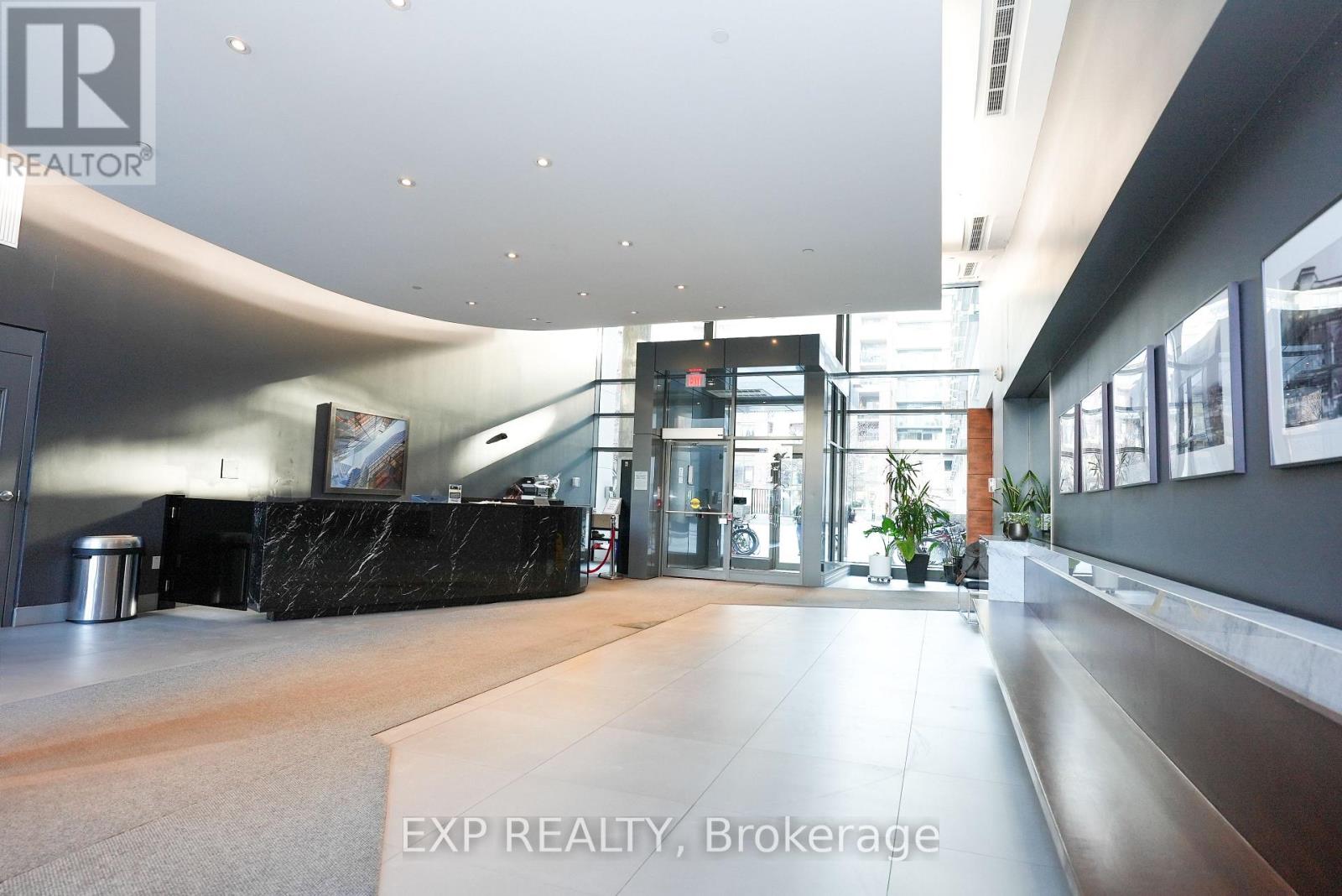 938 - 68 Abell Street, Toronto, Ontario  M6J 0B1 - Photo 2 - C13055204