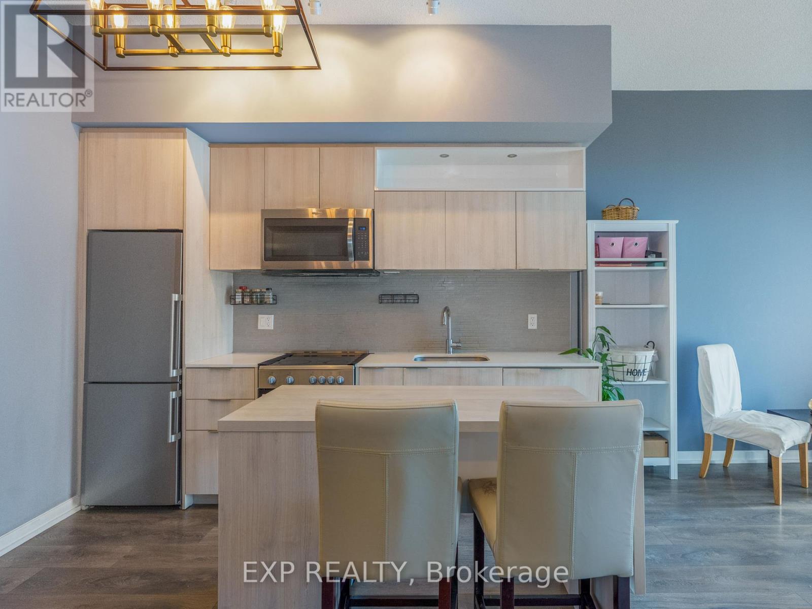 209 - 50 Forest Manor Road, Toronto, Ontario  M2J 0E3 - Photo 4 - C13055214