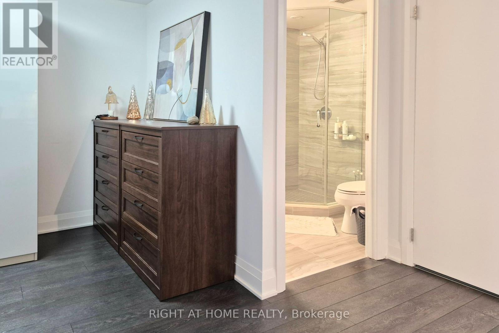 319 - 33 Frederick Todd Way W, Toronto, Ontario  M4G 0C9 - Photo 8 - C13055260