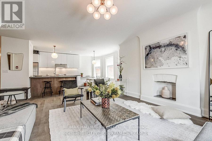 3B - 795 COLLEGE STREET, Toronto, Ontario