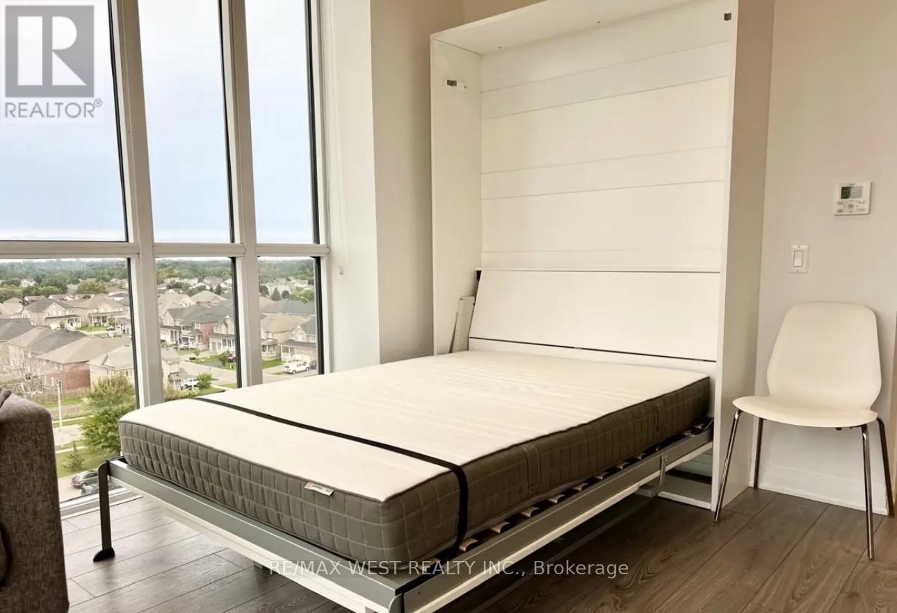 1900 Simcoe St Street N, Oshawa, Ontario  L1G 0C1 - Photo 4 - E13055284