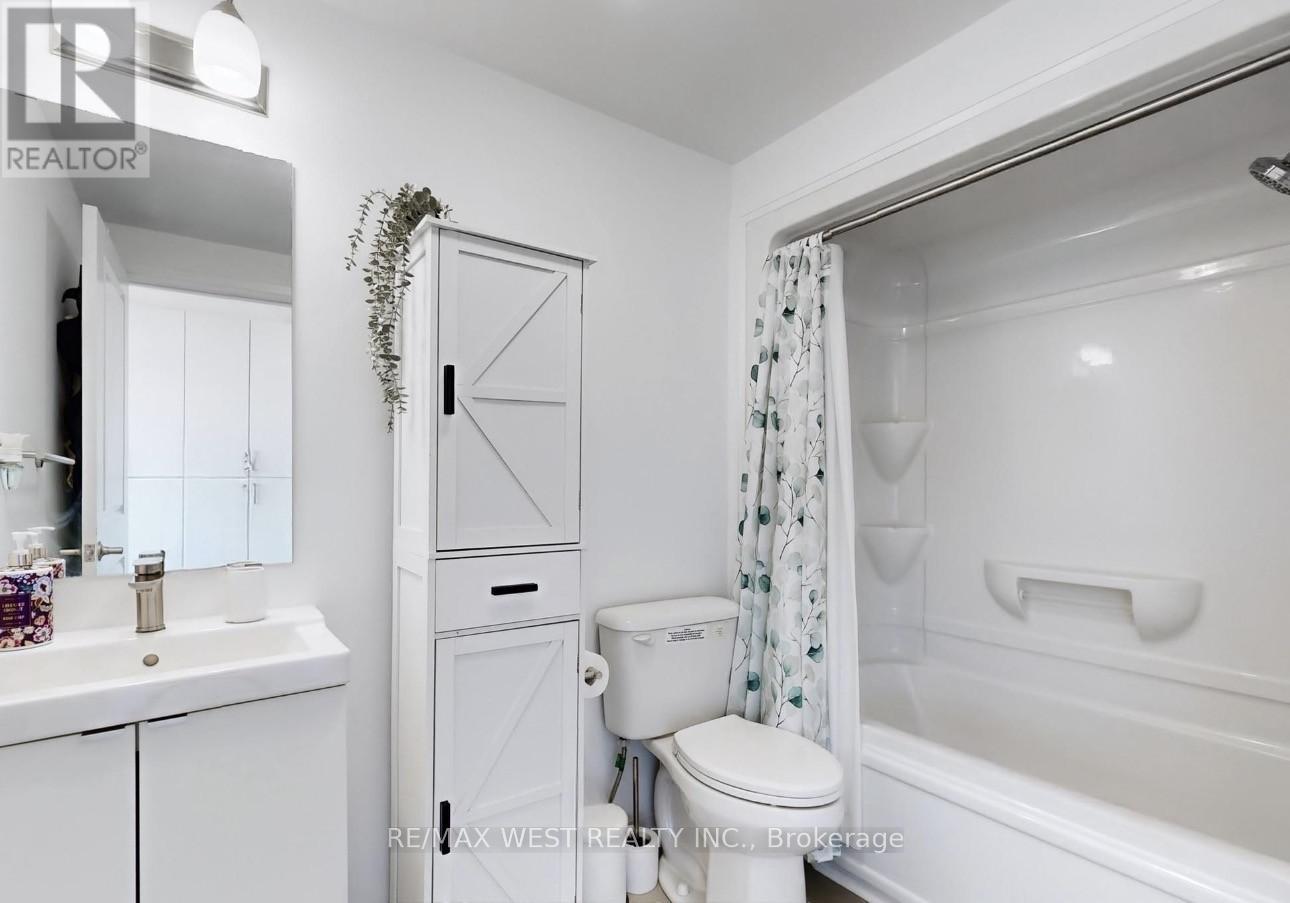 1900 Simcoe St Street N, Oshawa, Ontario  L1G 0C1 - Photo 6 - E13055284