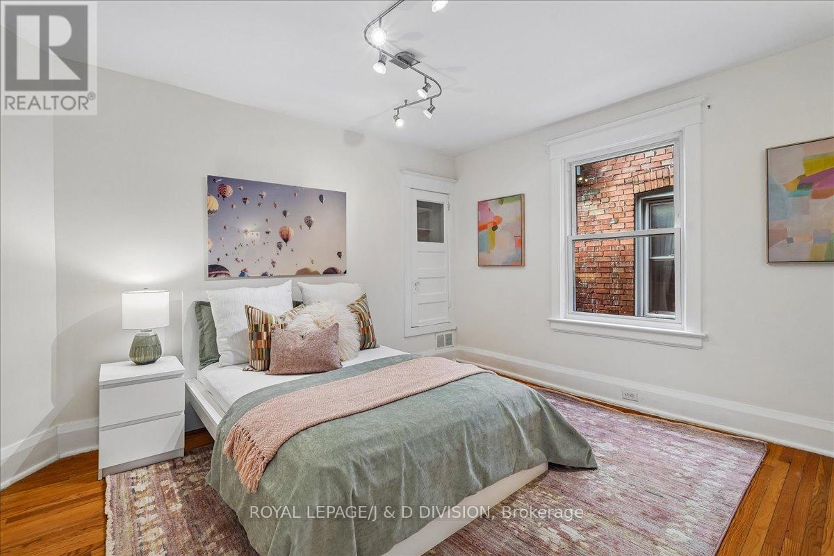 141 Browning Avenue, Toronto, Ontario  M4K 1W4 - Photo 16 - E12974398