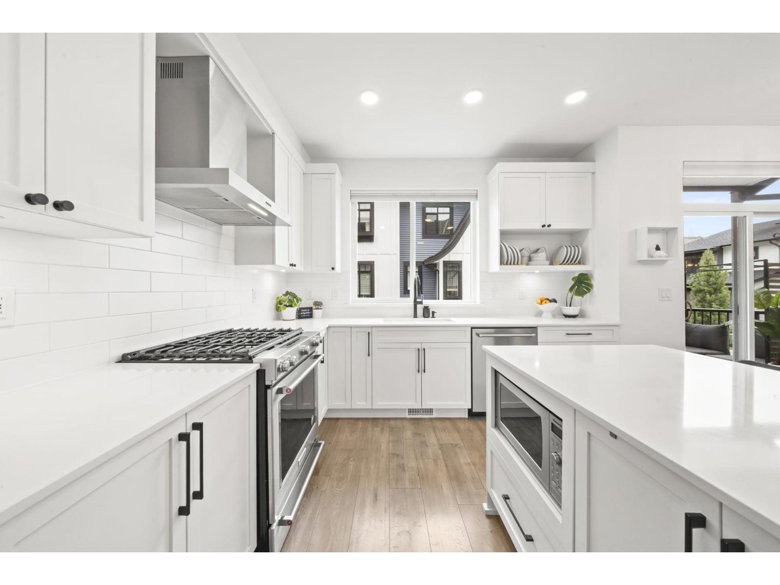 19 6897 201 Street, Langley, British Columbia  V2Y 0Z3 - Photo 2 - R3117039