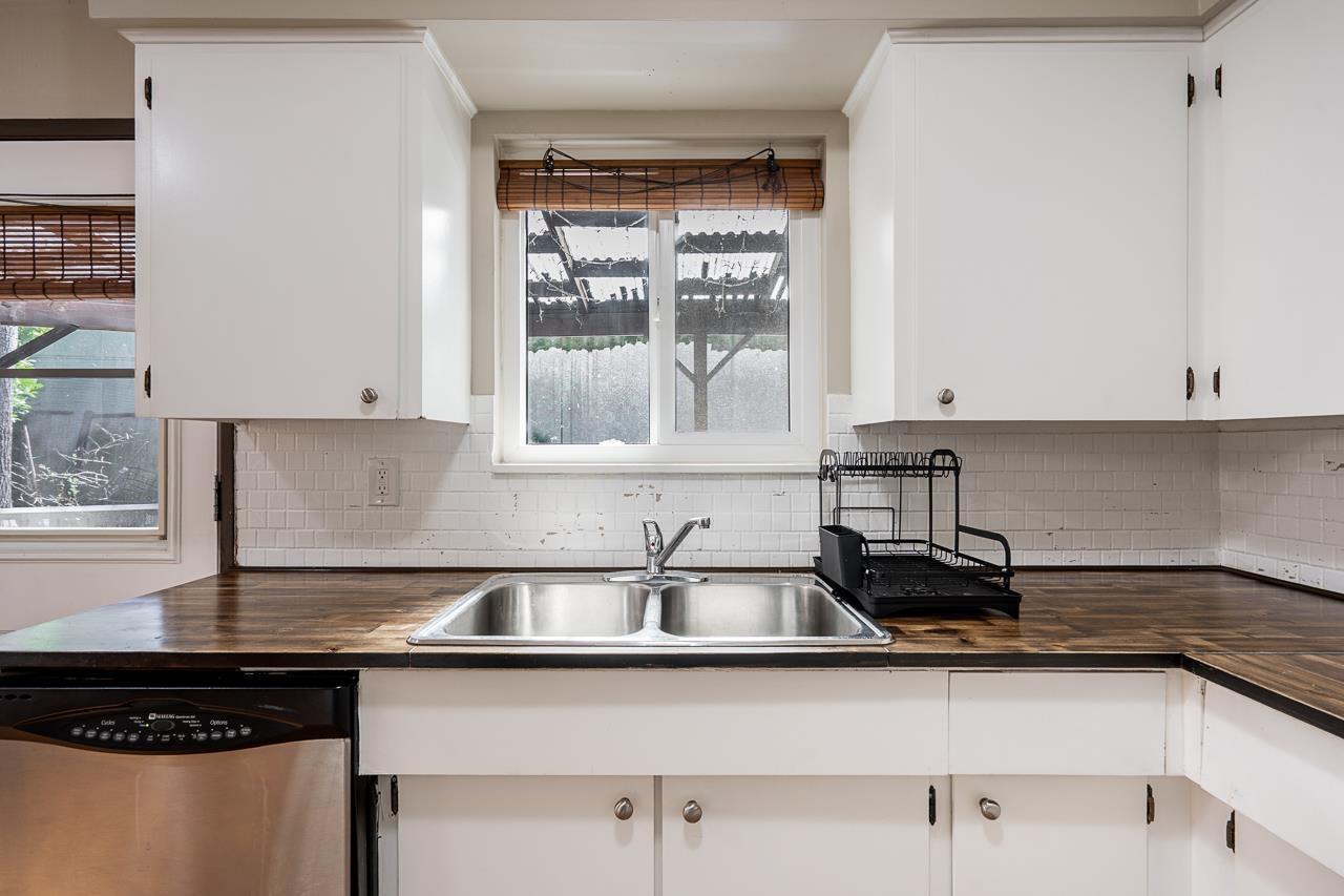 15084 Raven Place, Surrey, British Columbia  V3R 4T2 - Photo 11 - R3117027