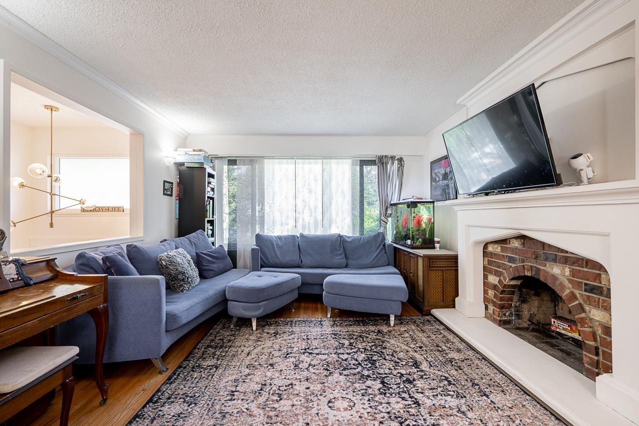 15084 Raven Place, Surrey, British Columbia  V3R 4T2 - Photo 5 - R3117027