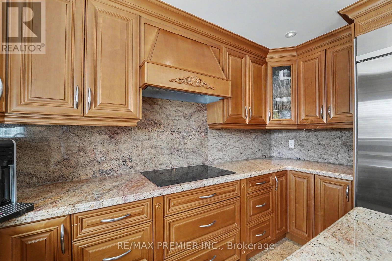 112 Bourbon Street, Vaughan, Ontario  L4L 6Y9 - Photo 13 - N13055236