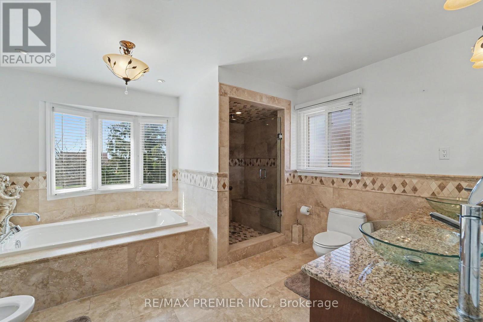 112 Bourbon Street, Vaughan, Ontario  L4L 6Y9 - Photo 23 - N13055236