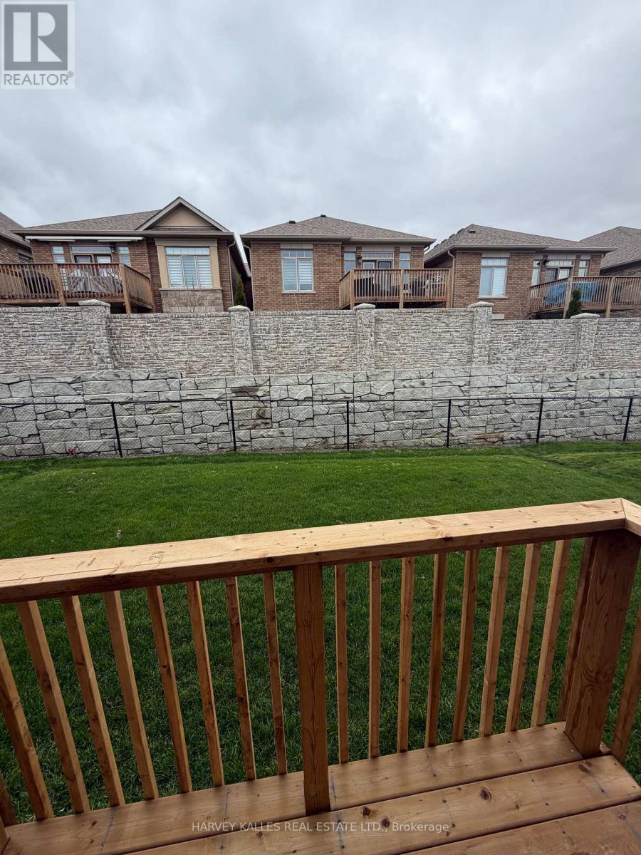 49 Lawrence D. Pridham Avenue, New Tecumseth, Ontario  L9R 0X2 - Photo 17 - N13055292