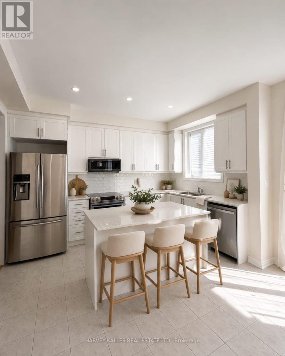 49 Lawrence D. Pridham Avenue, New Tecumseth, Ontario  L9R 0X2 - Photo 4 - N13055292