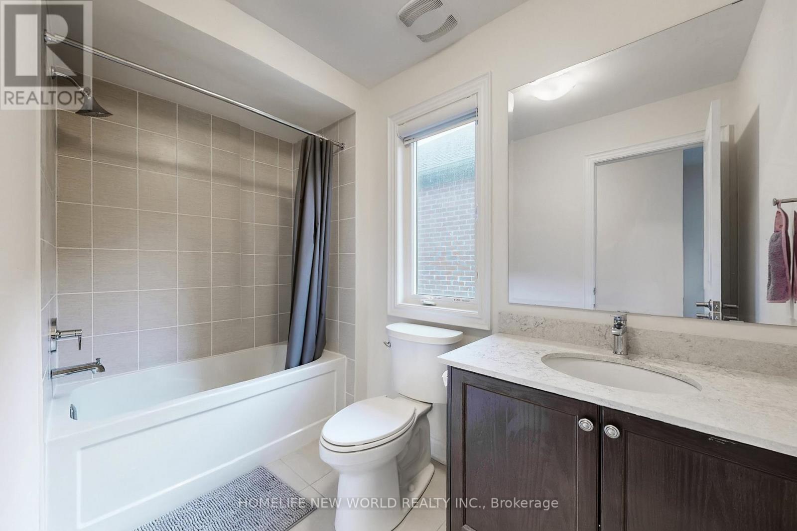 18 Bennington Road, Newmarket, Ontario  L3X 0M8 - Photo 26 - N13055296