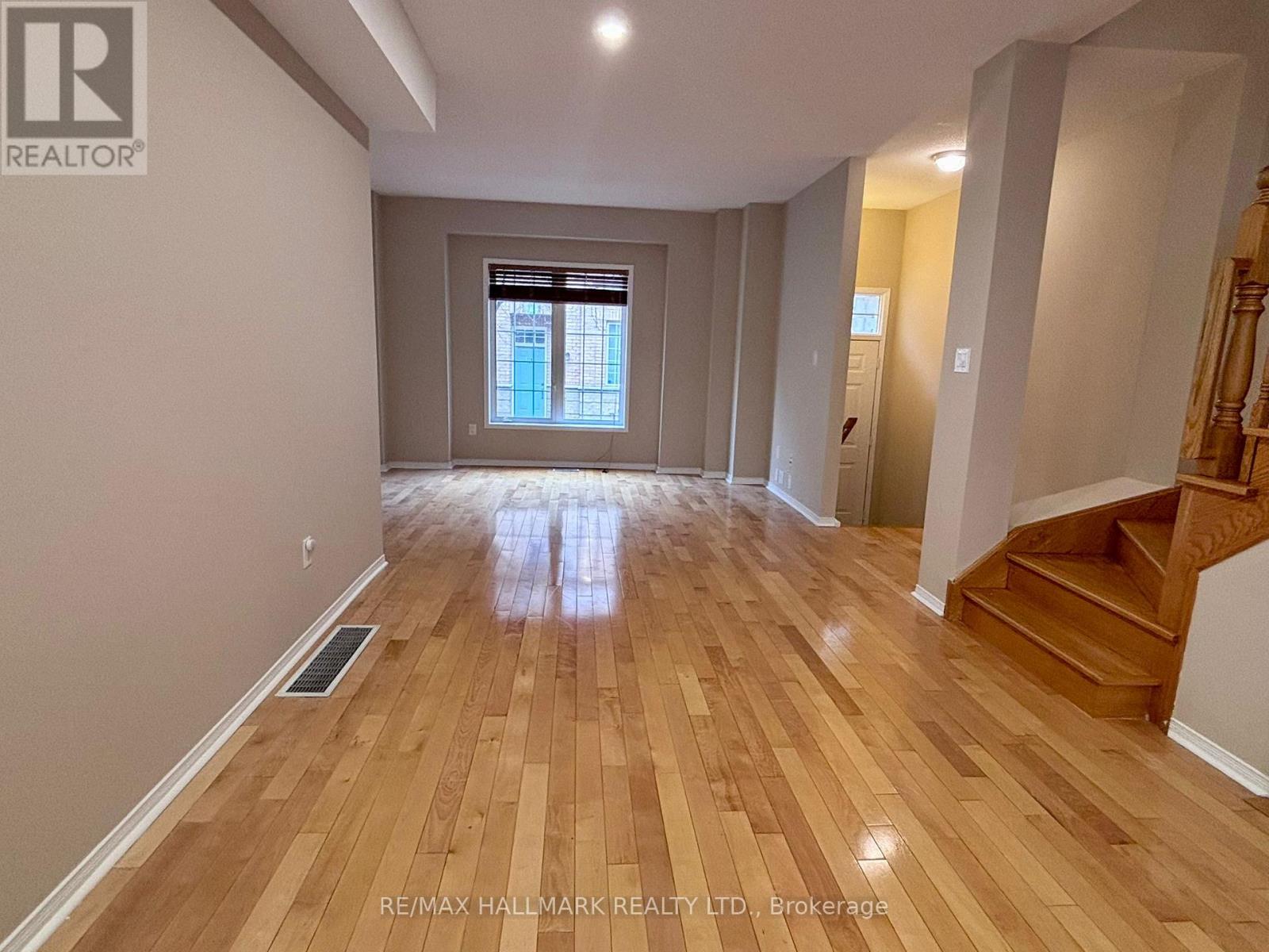 245 - 23 Observatory Lane, Richmond Hill (Harding), Ontario  L4C 0M7 - Photo 5 - N13055306