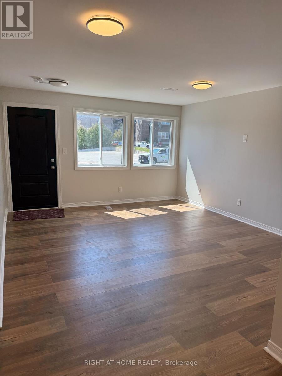 28 West Street N, Orillia, Ontario  L3V 5B8 - Photo 18 - S13055234