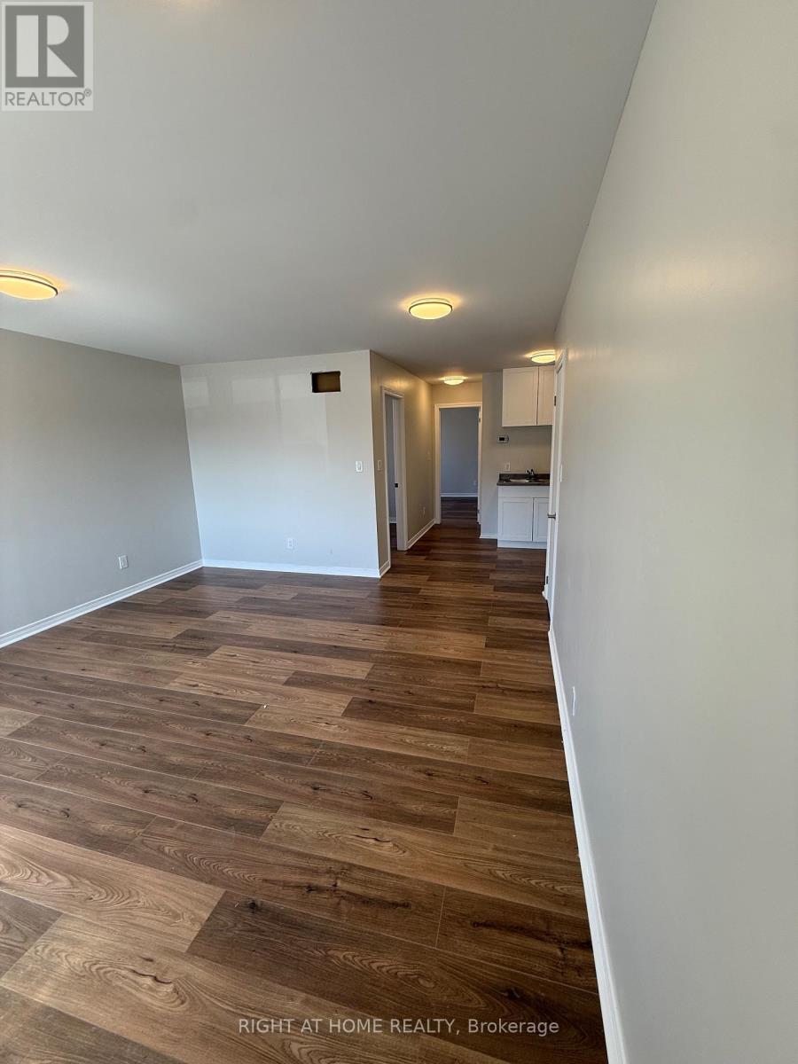 28 West Street N, Orillia, Ontario  L3V 5B8 - Photo 19 - S13055234