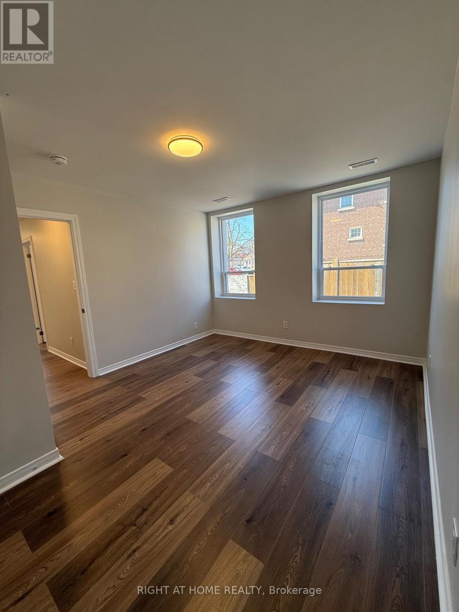 28 West Street N, Orillia, Ontario  L3V 5B8 - Photo 22 - S13055234