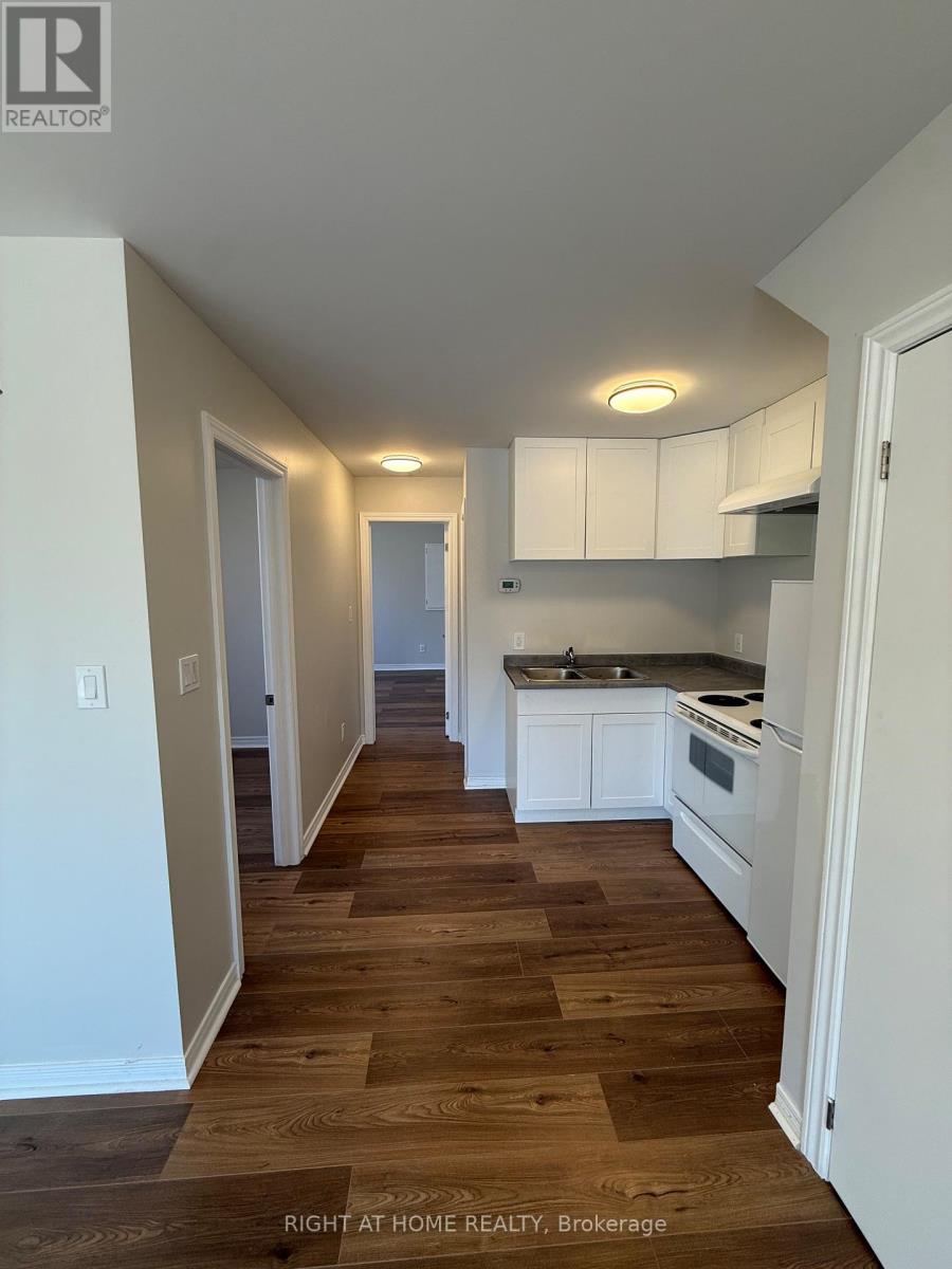 28 West Street N, Orillia, Ontario  L3V 5B8 - Photo 27 - S13055234