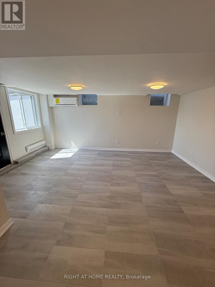 28 West Street N, Orillia, Ontario  L3V 5B8 - Photo 33 - S13055234