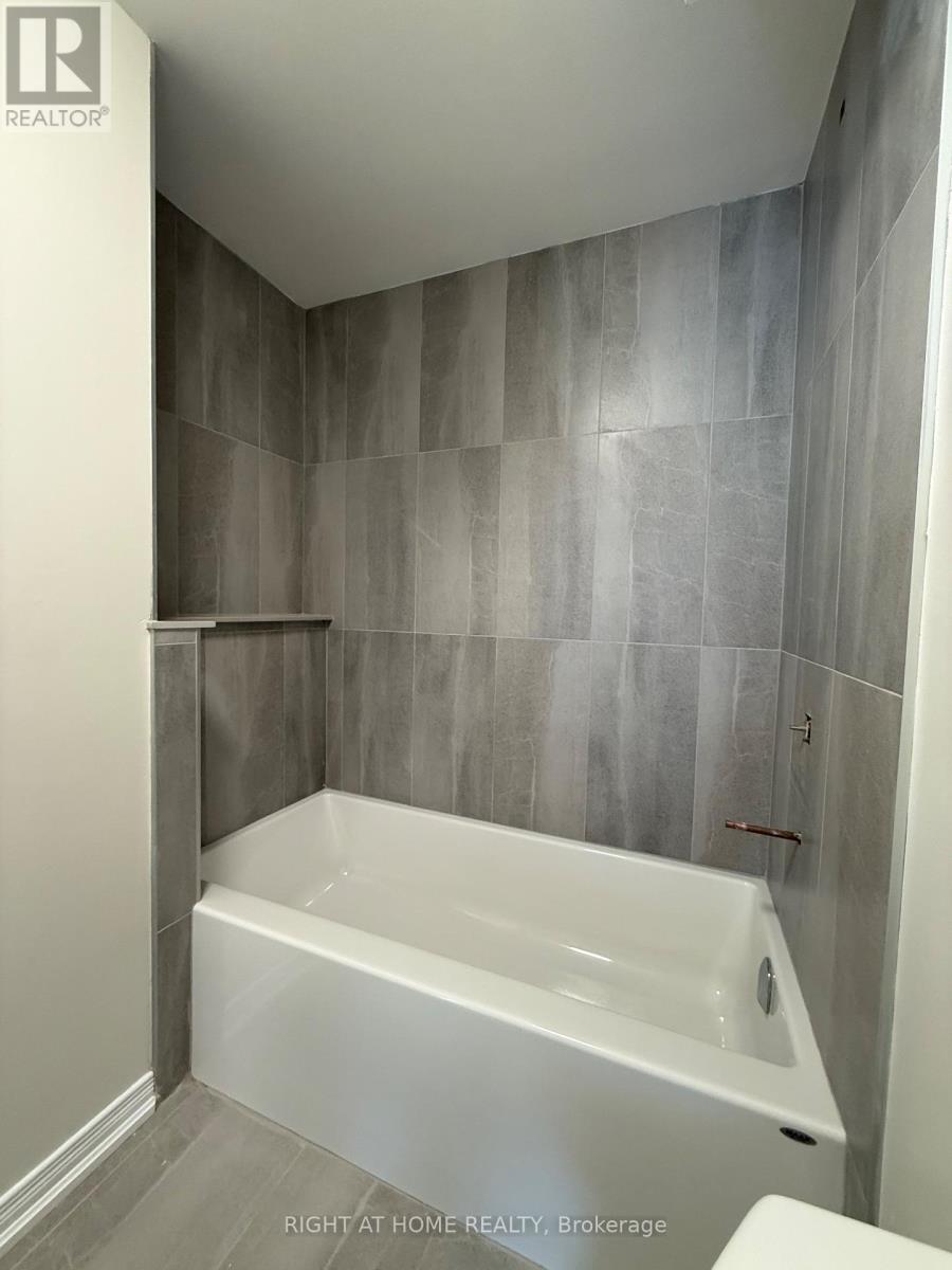 28 West Street N, Orillia, Ontario  L3V 5B8 - Photo 42 - S13055234