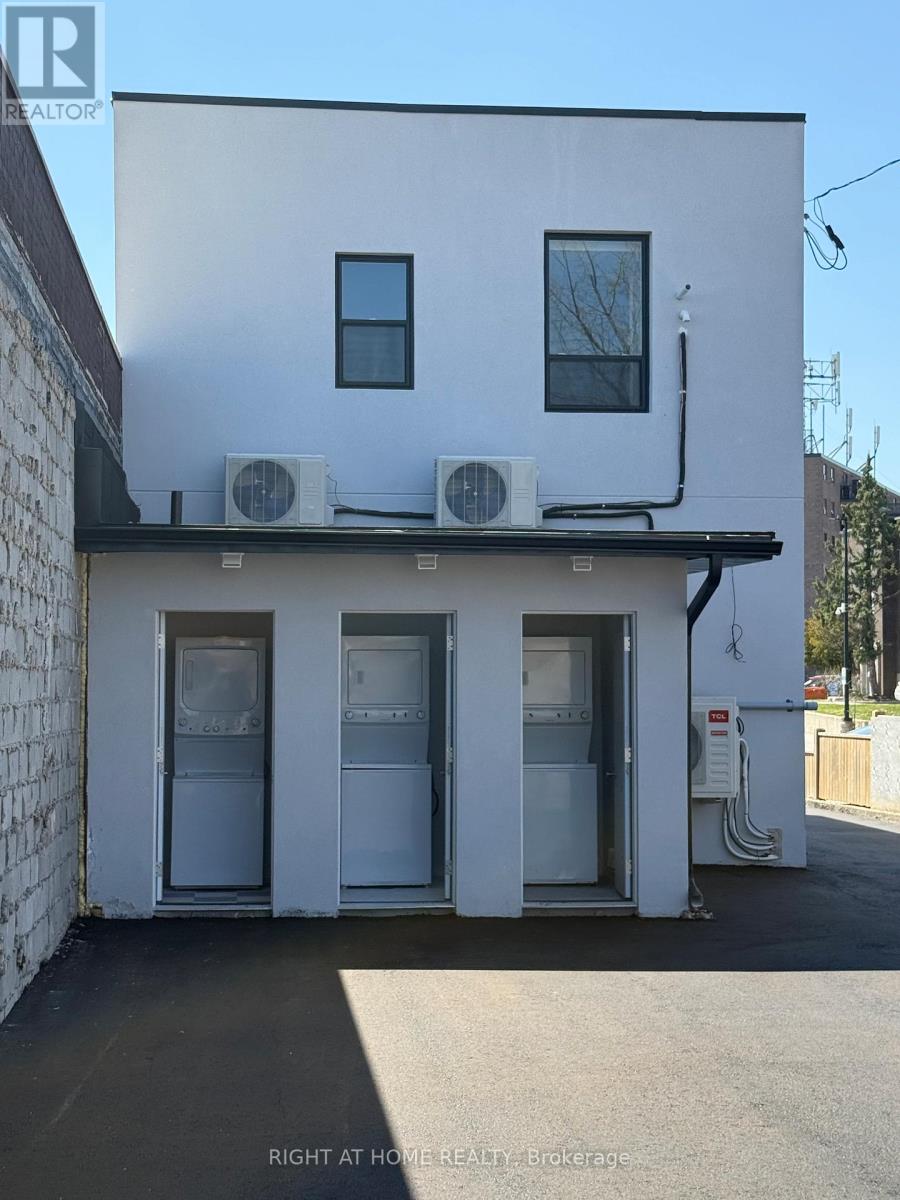 28 West Street N, Orillia, Ontario  L3V 5B8 - Photo 8 - S13055234