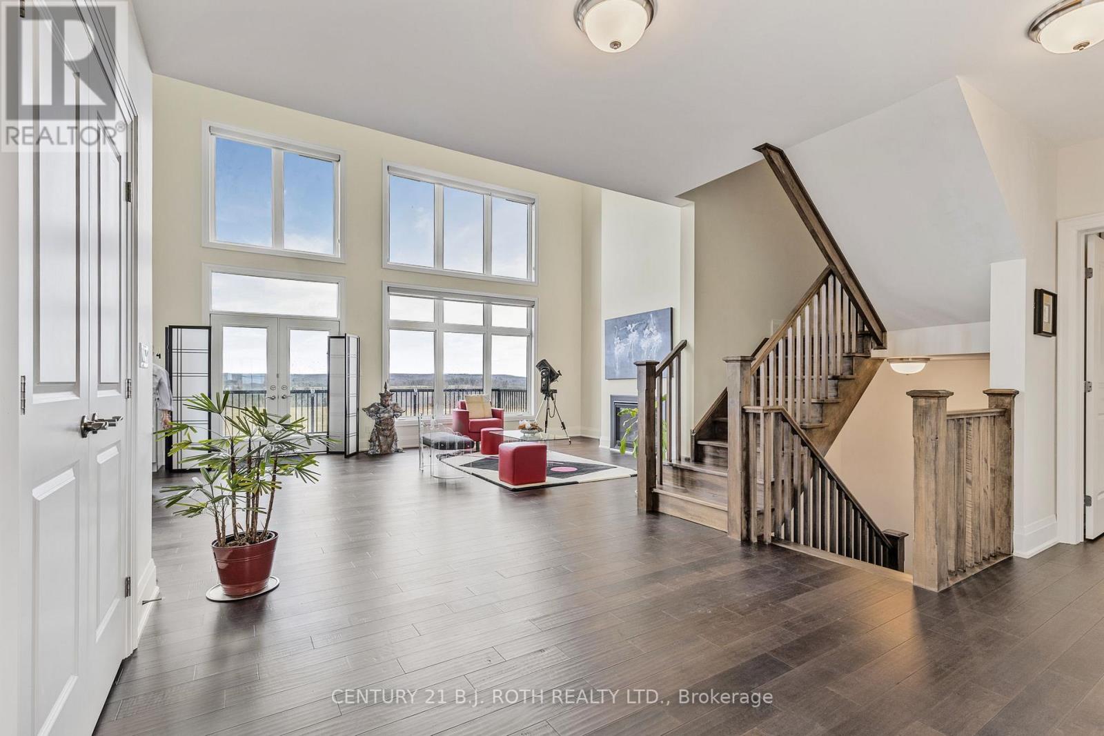 8 Morgan Drive, Oro-Medonte, Ontario  L0K 1E0 - Photo 11 - S13055294