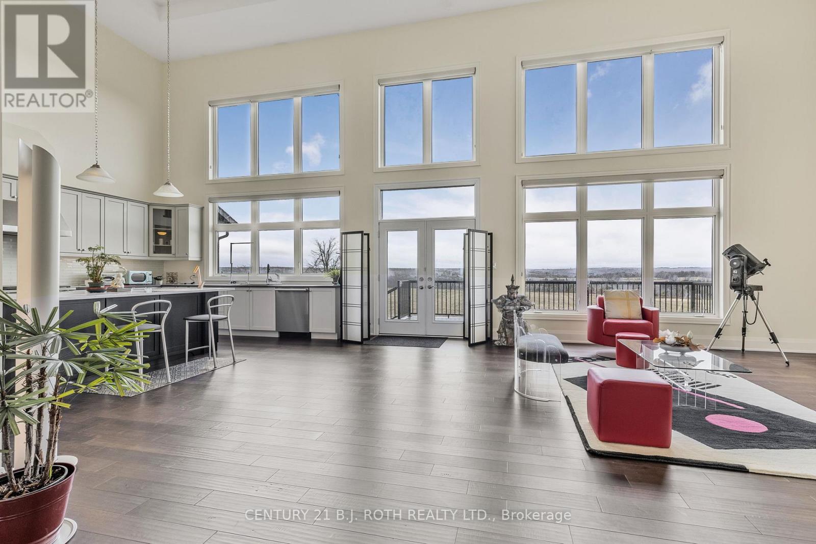 8 Morgan Drive, Oro-Medonte, Ontario  L0K 1E0 - Photo 12 - S13055294