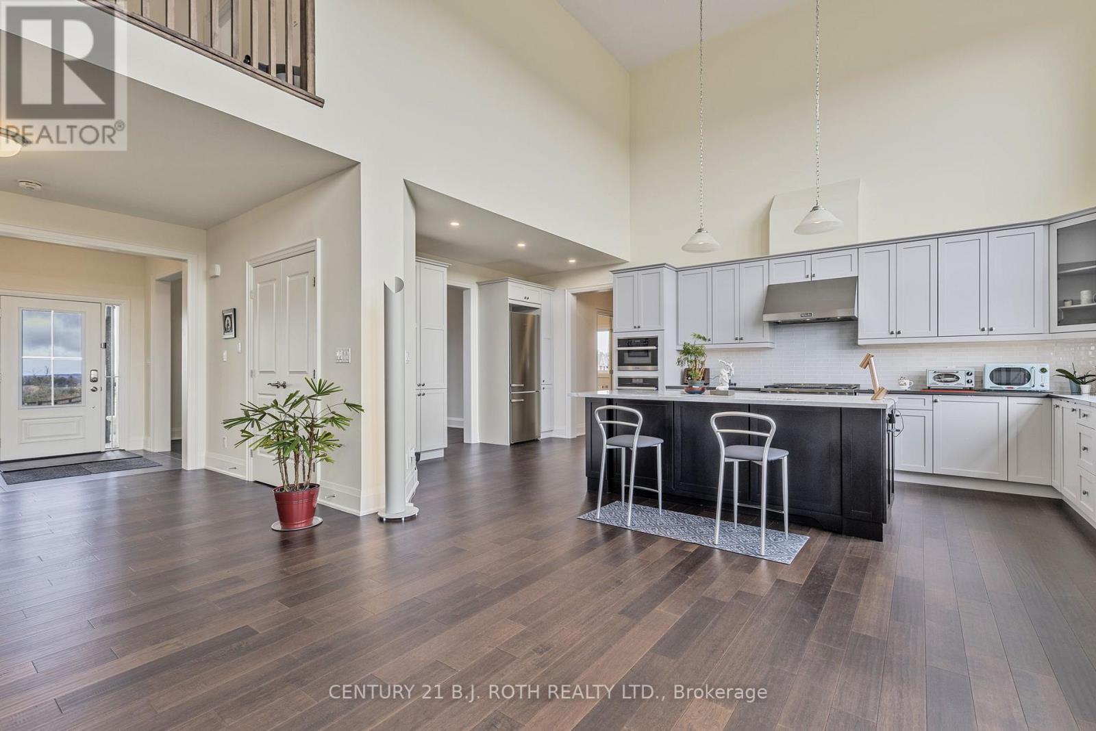 8 Morgan Drive, Oro-Medonte, Ontario  L0K 1E0 - Photo 15 - S13055294