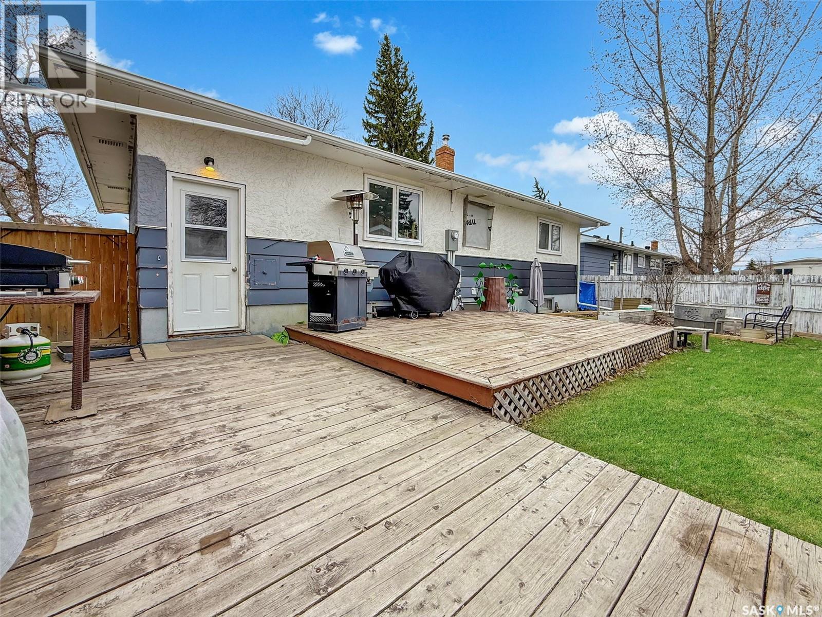 1415 Ashley Drive, Swift Current, Saskatchewan  S9H 1N6 - Photo 17 - SK034186