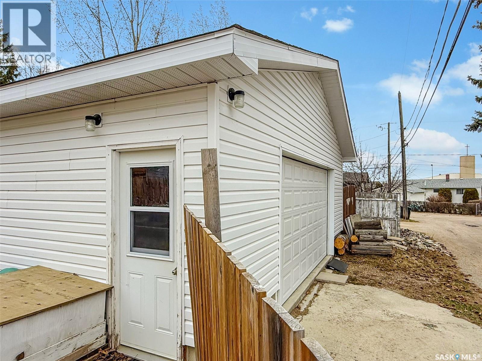 1415 Ashley Drive, Swift Current, Saskatchewan  S9H 1N6 - Photo 21 - SK034186