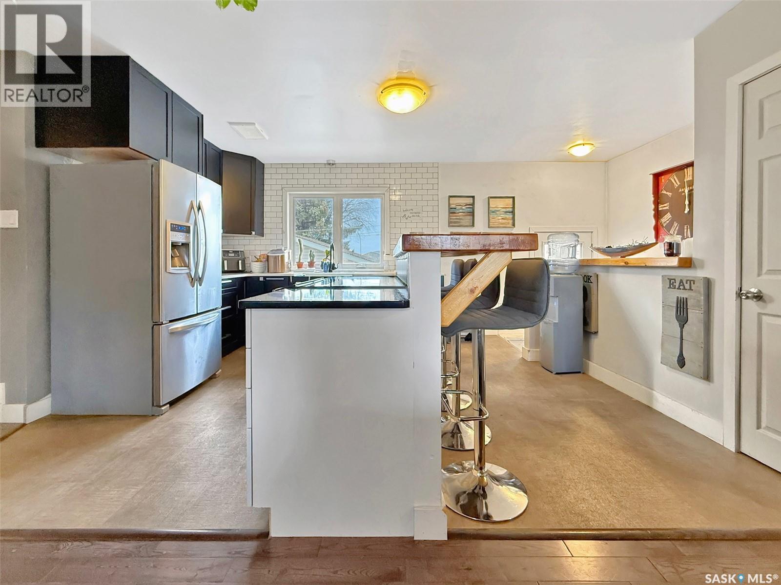 1415 Ashley Drive, Swift Current, Saskatchewan  S9H 1N6 - Photo 5 - SK034186