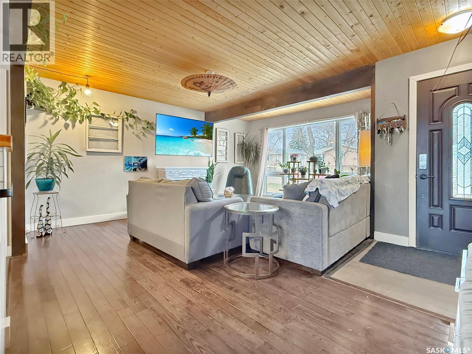 1415 Ashley Drive, Swift Current, Saskatchewan  S9H 1N6 - Photo 6 - SK034186