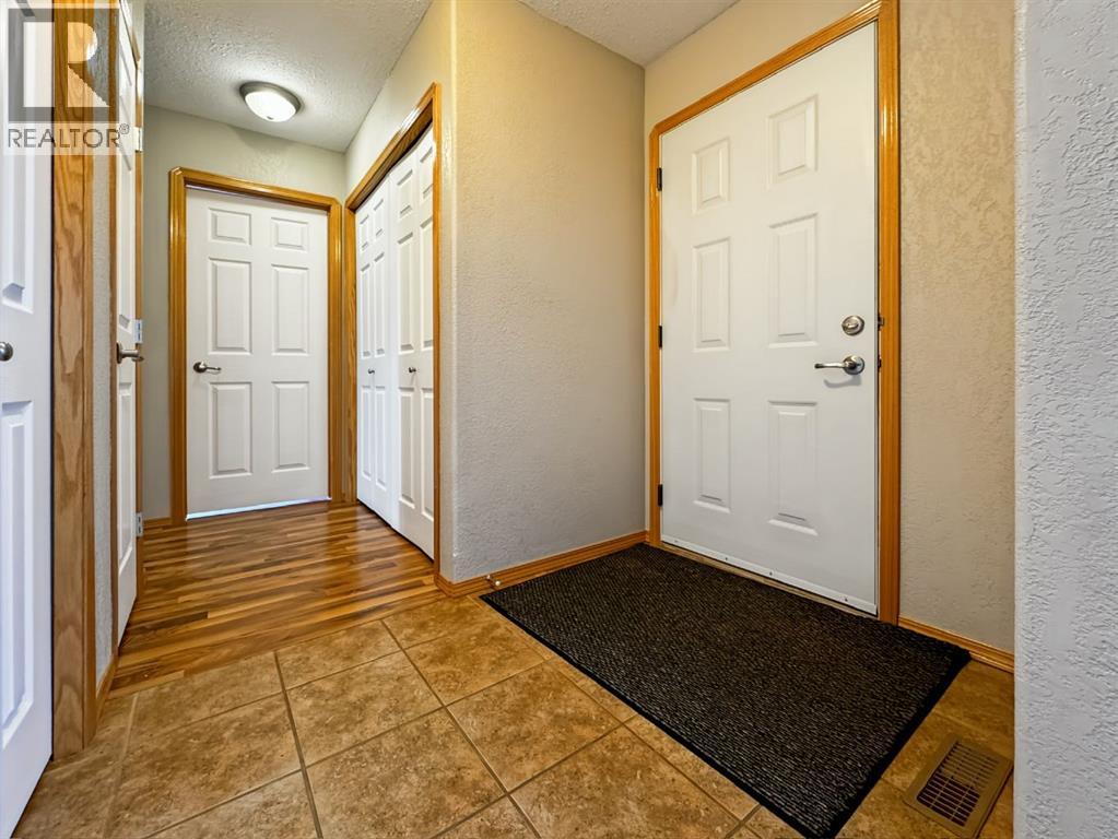 23 Rivers Place, Whitecourt, Alberta  T7S 0A8 - Photo 3 - A2285568