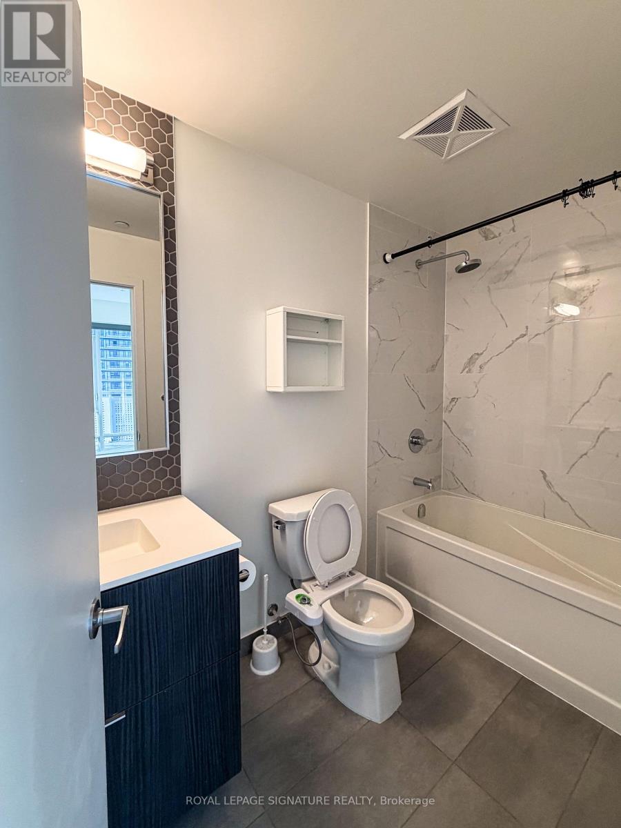 1702 - 2520 Eglinton Avenue, Mississauga, Ontario  L5M 0Y4 - Photo 10 - W13055248