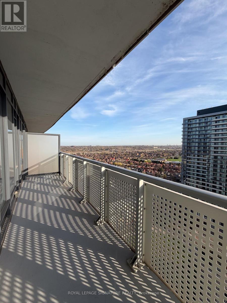 1702 - 2520 Eglinton Avenue, Mississauga, Ontario  L5M 0Y4 - Photo 14 - W13055248