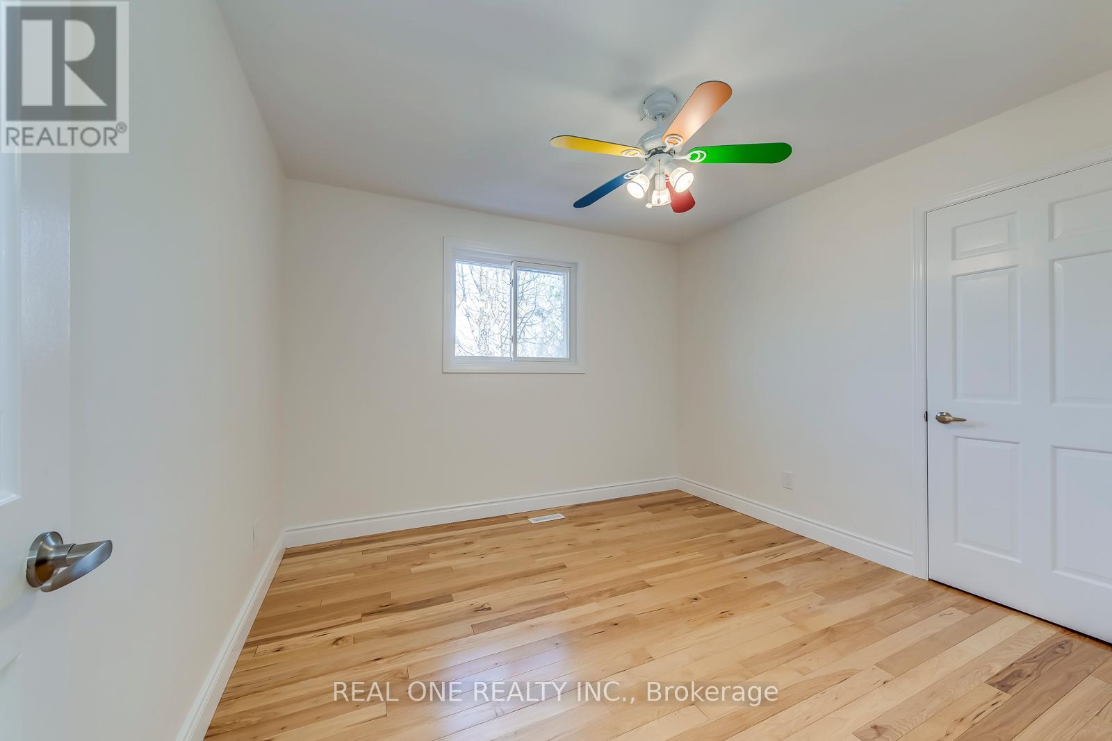 1585 Crombie Road, Mississauga, Ontario  L5J 4J1 - Photo 24 - W13055254