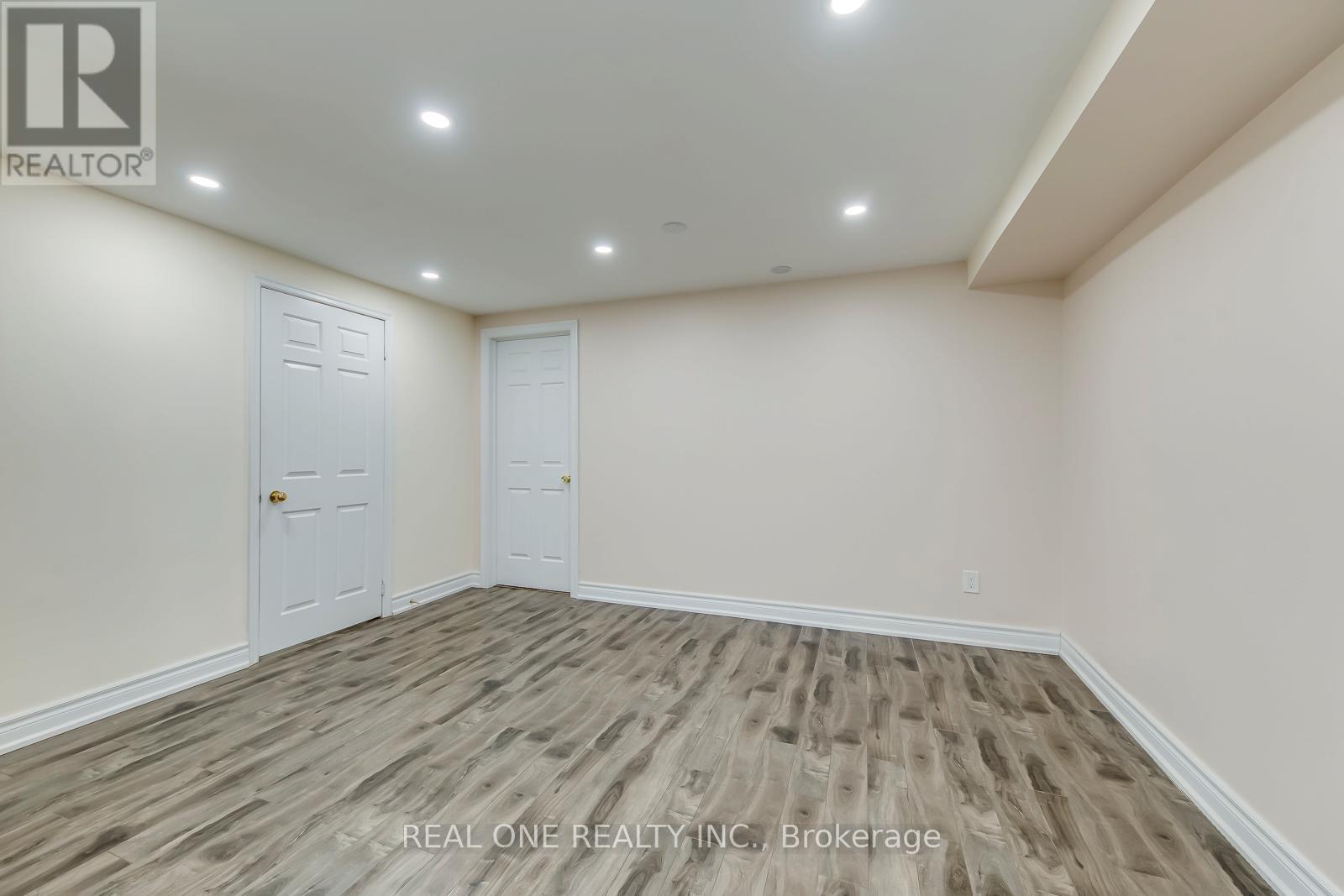 1585 Crombie Road, Mississauga, Ontario  L5J 4J1 - Photo 29 - W13055254