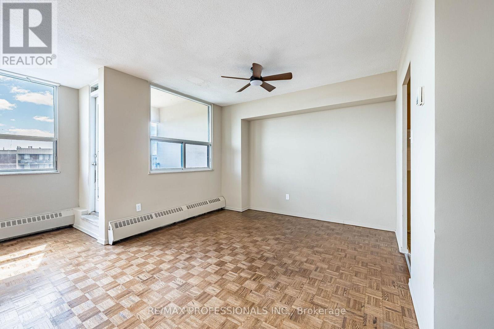 1618 - 551 The West Mall, Toronto, Ontario  M9C 1G7 - Photo 16 - W13055258