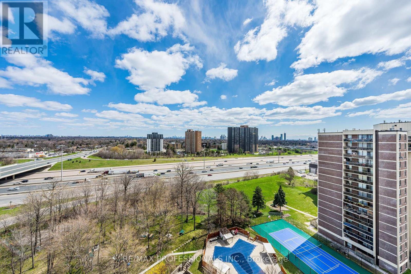 1618 - 551 The West Mall, Toronto, Ontario  M9C 1G7 - Photo 21 - W13055258