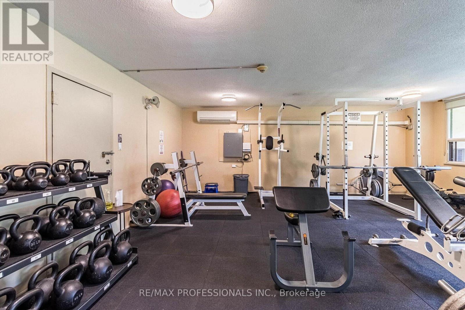 1618 - 551 The West Mall, Toronto, Ontario  M9C 1G7 - Photo 31 - W13055258