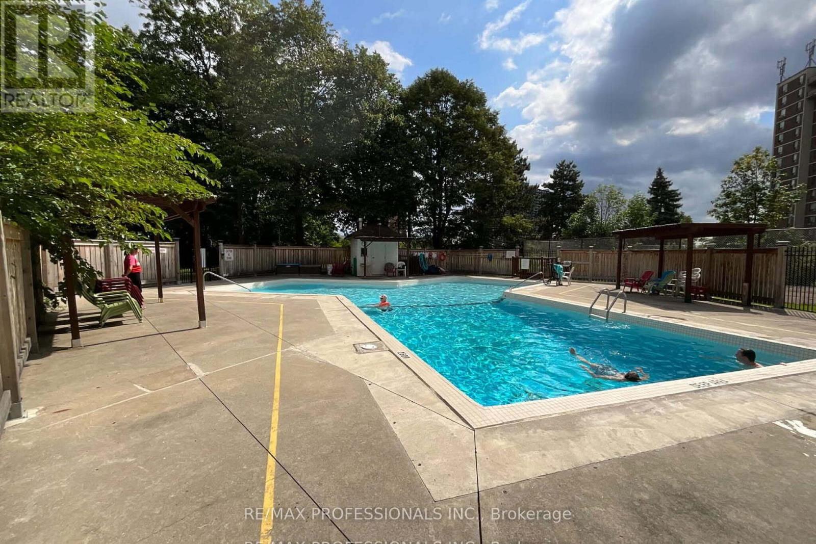 1618 - 551 The West Mall, Toronto, Ontario  M9C 1G7 - Photo 36 - W13055258