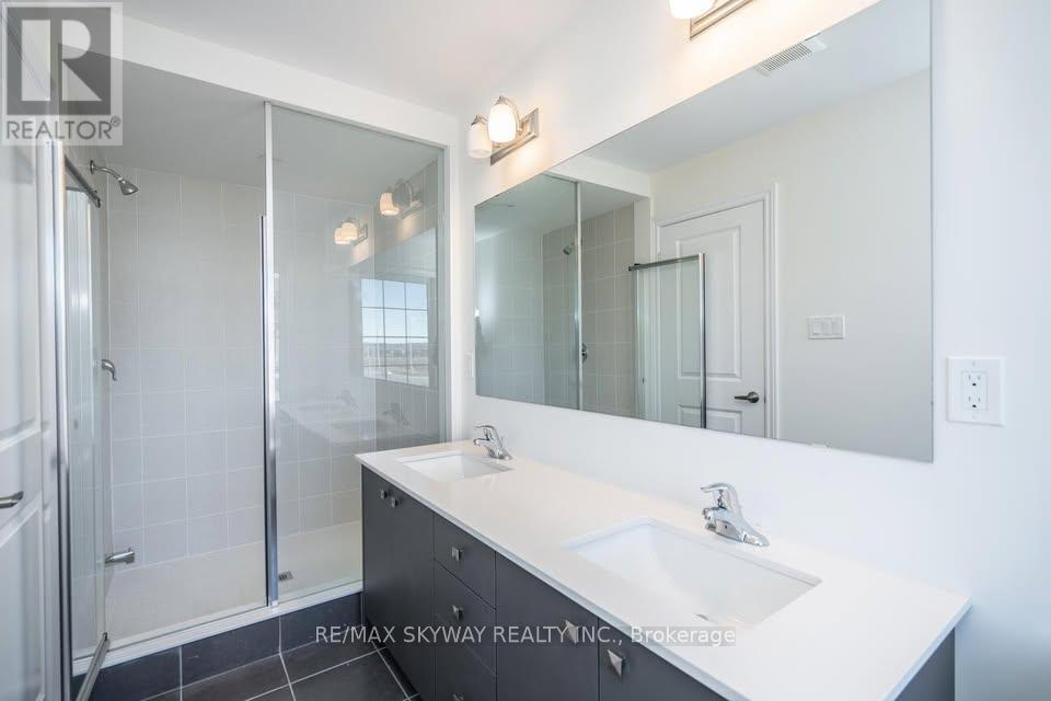 3 Petch Avenue, Caledon, Ontario  L4C 0Y9 - Photo 8 - W13055344