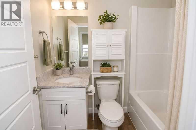 306, 499 Meadow Lake Court, Brooks, Alberta  T1R 0Y7 - Photo 8 - A2291542