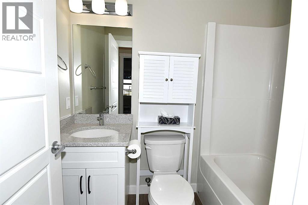 306, 499 Meadow Lake Court, Brooks, Alberta  T1R 0Y7 - Photo 18 - A2291542