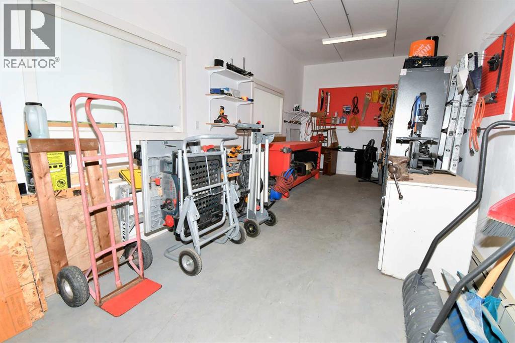 306, 499 Meadow Lake Court, Brooks, Alberta  T1R 0Y7 - Photo 23 - A2291542