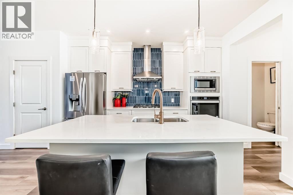 81 Herron Mews NE, Calgary, Alberta  T3P 1Y1 - Photo 4 - A2292545