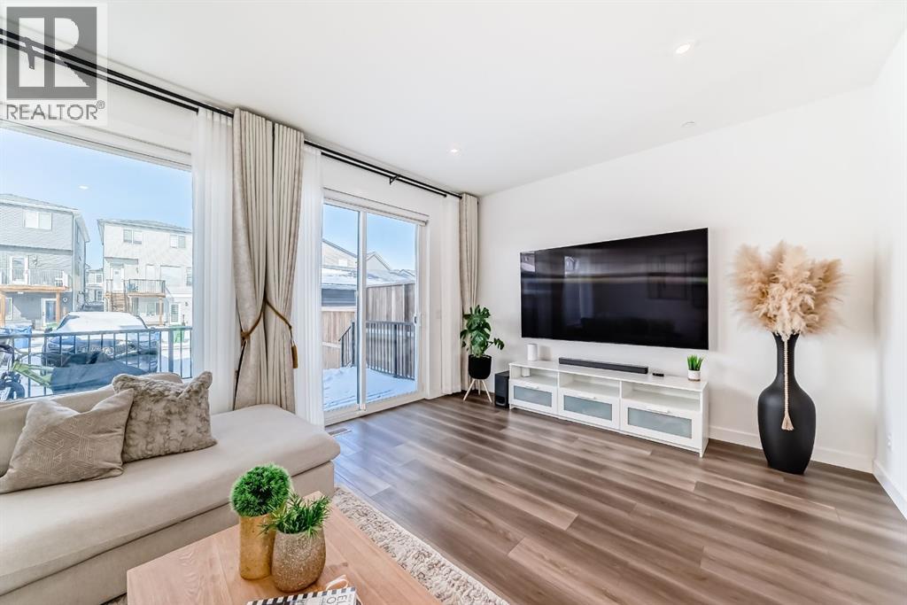 81 Herron Mews NE, Calgary, Alberta  T3P 1Y1 - Photo 12 - A2292545