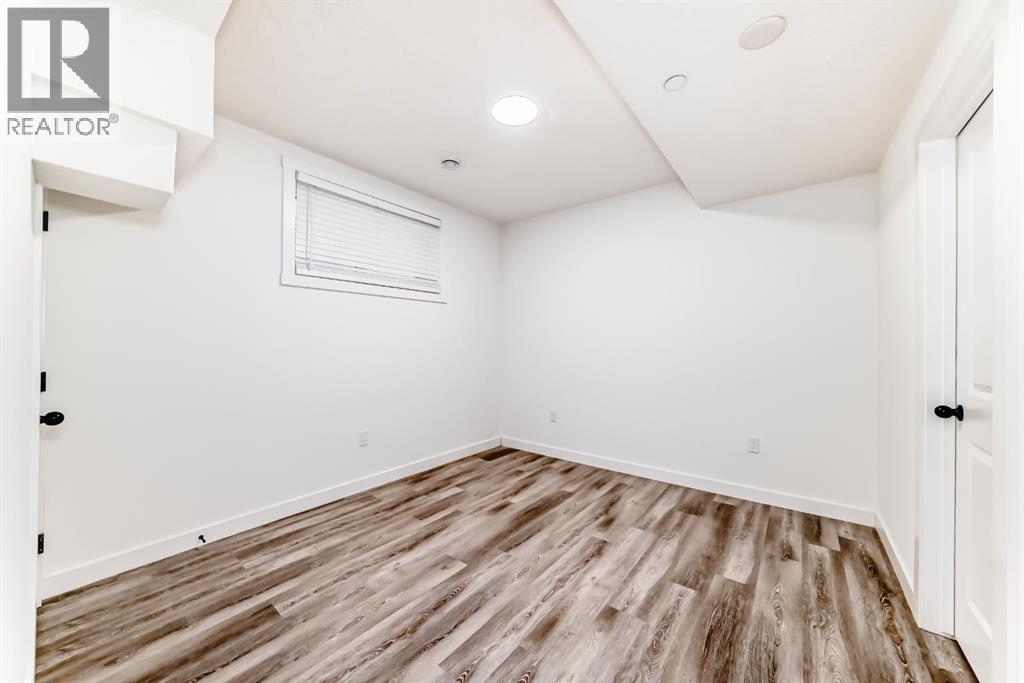 81 Herron Mews NE, Calgary, Alberta  T3P 1Y1 - Photo 37 - A2292545