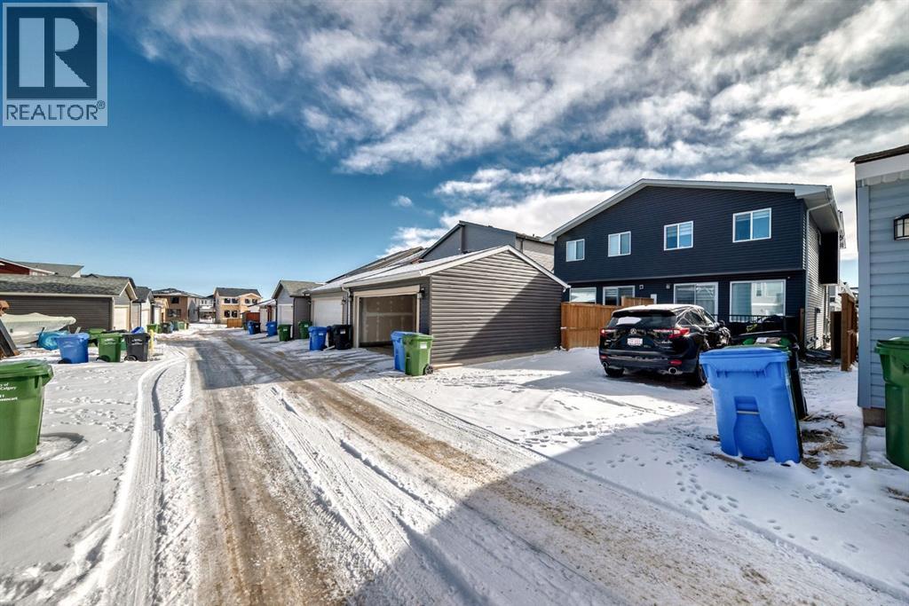 81 Herron Mews NE, Calgary, Alberta  T3P 1Y1 - Photo 49 - A2292545