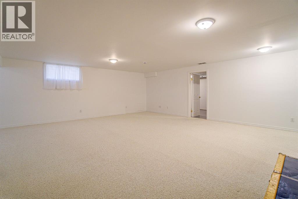 26 Skyline Crescent, Claresholm, Alberta  T0L 0T0 - Photo 34 - A2304380