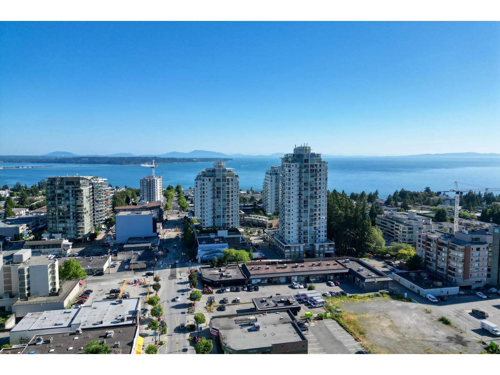 2006 1588 Johnston Road, White Rock, British Columbia  V4B 0C5 - Photo 3 - R3116994