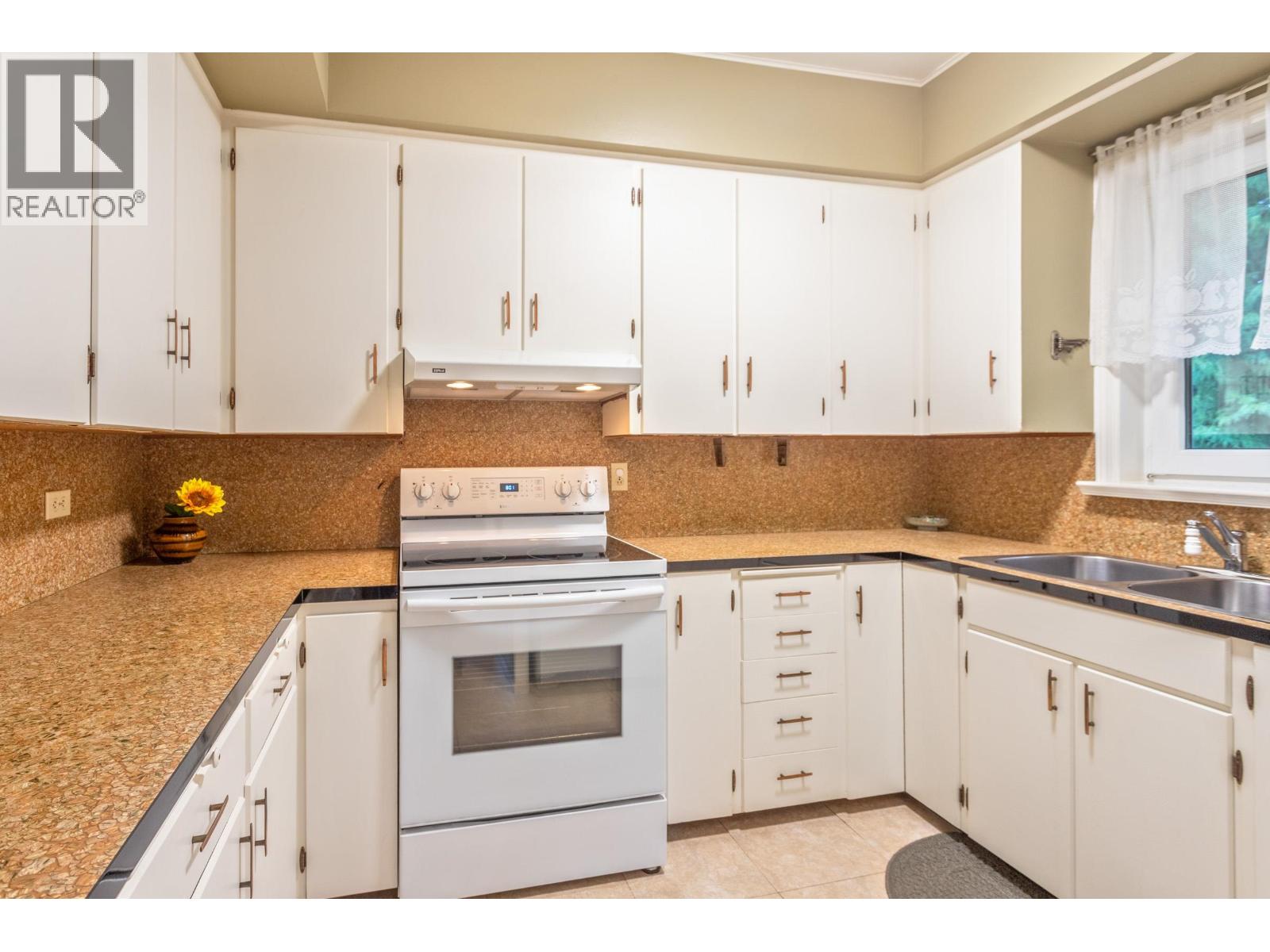 25117 Dewdney Trunk Road, Maple Ridge, British Columbia  V4R 1X6 - Photo 14 - R3109868